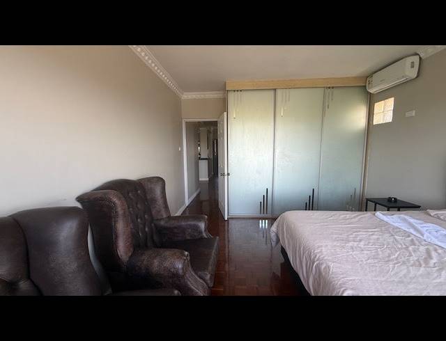 2 BEDROOM APARTMENT RENTED IN ESSENWOOD